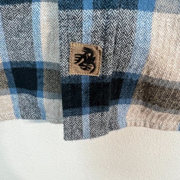 Legendary Whitetails Flannel Shirt 3XL Mens Blue Plaid Button Up Pocket - Picture 6 of 11